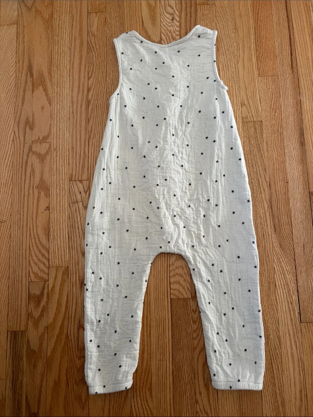 Quincy Mae Cream Romper with Black Star Print 18-24Mo